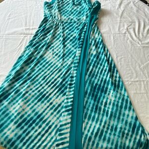 Carmen Marc Valvo Teal and White Patterned Dress